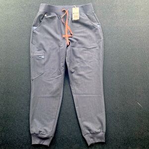 FIGs  which waisted Zamora PETITE joggers